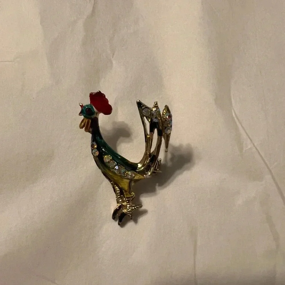 Beautiful rooster pendant
